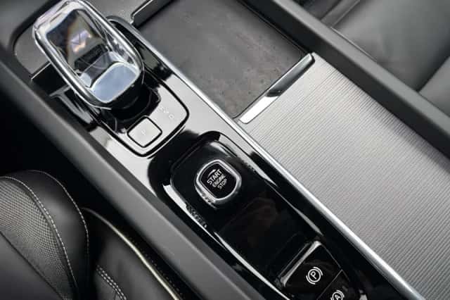 Volvo S60 (2024) thumbnail 25