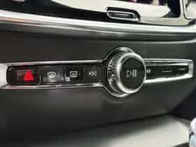 Volvo S60 thumbnail 28