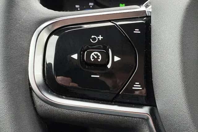 Volvo S60 (2024) thumbnail 31