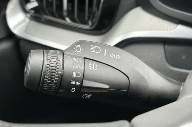 Volvo S60 (2024) thumbnail 32