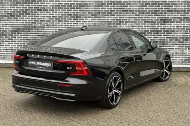 Volvo S60 (2024) thumbnail 5