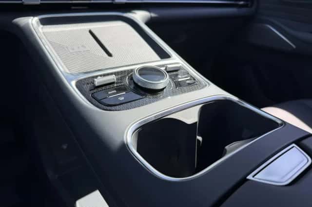Geely Starray EM-i (2026) thumbnail 33