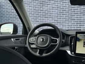 Volvo XC90 thumbnail 12