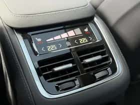 Volvo XC90 thumbnail 16