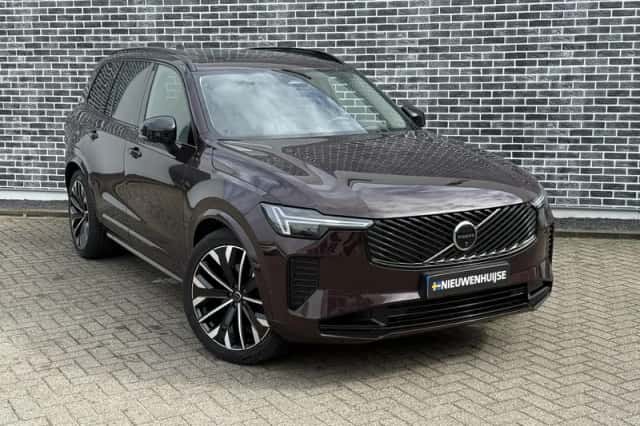 Volvo XC90 (2025) thumbnail 24