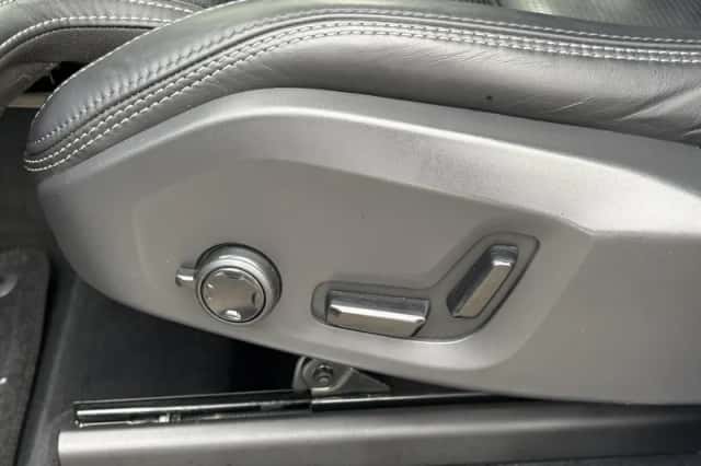 Volvo XC90 (2023) thumbnail 13