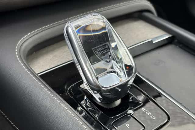 Volvo XC90 (2023) thumbnail 19