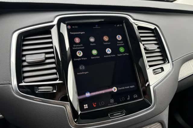 Volvo XC90 (2023) thumbnail 23