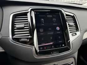 Volvo XC90 (2023) thumbnail 24