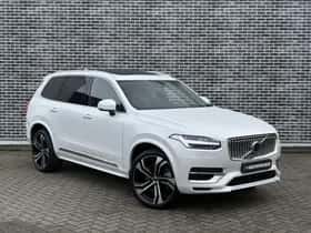 Volvo XC90 (2023) thumbnail 4