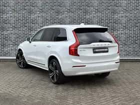 Volvo XC90 (2023) thumbnail 6