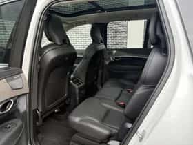 Volvo XC90 (2023) thumbnail 8