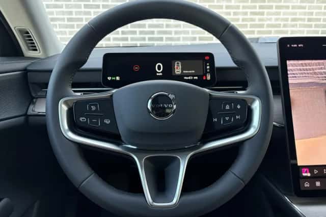 Volvo ES90 (2026) thumbnail 22
