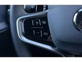 Volvo EX30 thumbnail 9