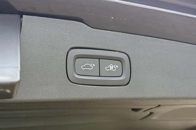 Volvo V60 (2022) thumbnail 28