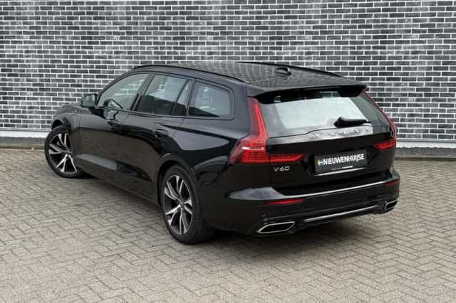 Volvo V60 (2022) thumbnail 31