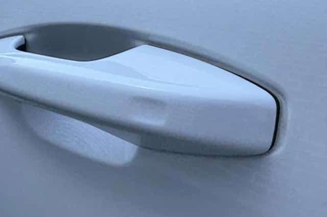 Volvo XC40 (2022) thumbnail 11