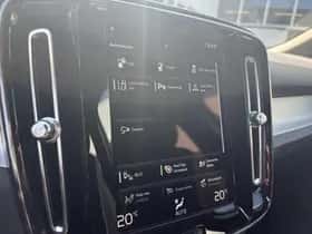 Volvo XC40 thumbnail 17