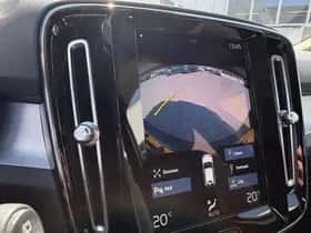Volvo XC40 thumbnail 18