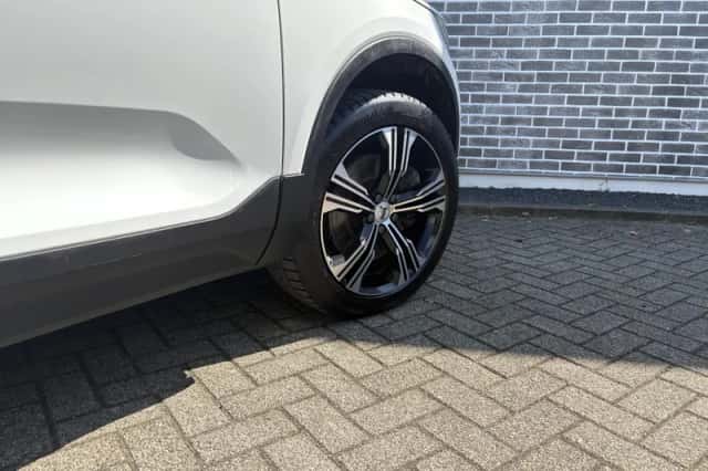 Volvo XC40 (2022) thumbnail 10