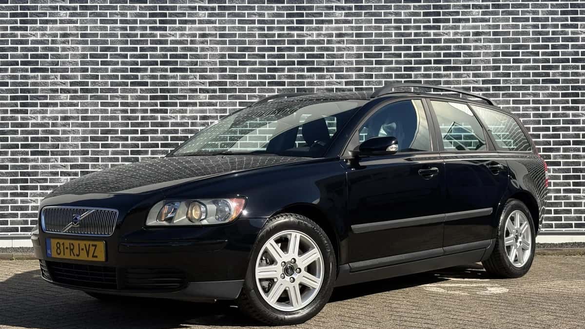 Volvo V50 — foto 1