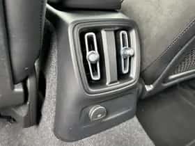Volvo XC40 thumbnail 12