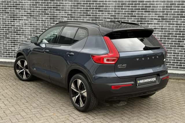 Volvo XC40 (2022) thumbnail 14