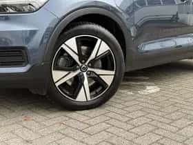 Volvo XC40 thumbnail 26