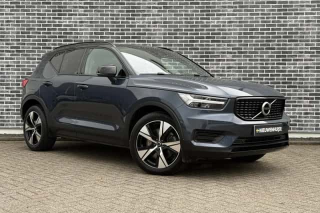 Volvo XC40 (2022) thumbnail 31