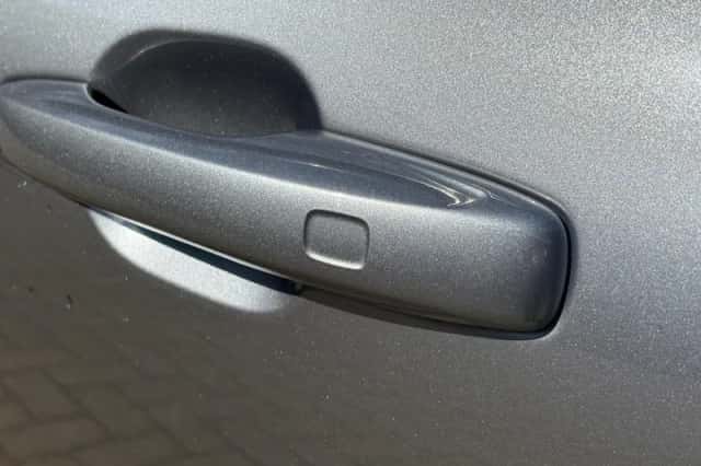 Volvo XC60 (2021) thumbnail 13