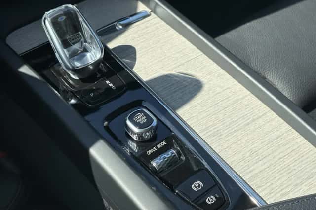 Volvo XC60 (2021) thumbnail 21