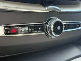 Volvo XC60 thumbnail 21