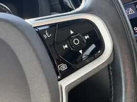 Volvo XC60 thumbnail 24