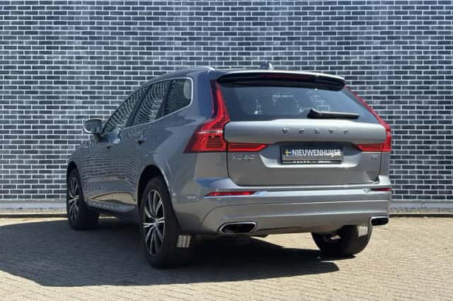 Volvo XC60 (2021) thumbnail 7