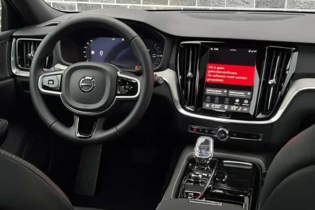 Volvo V60 (2026) thumbnail 3