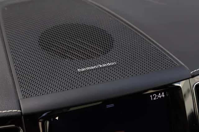 Volvo XC60 (2020) thumbnail 5