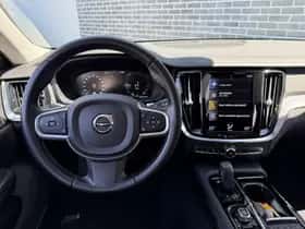 Volvo V60 thumbnail 2