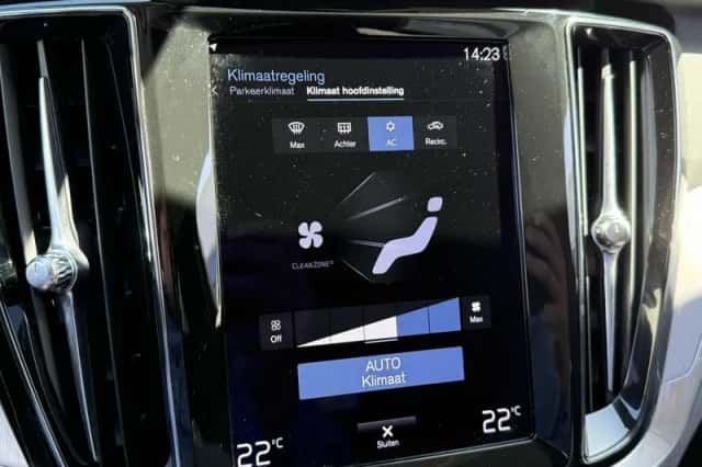 Volvo V60 (2020) thumbnail 11