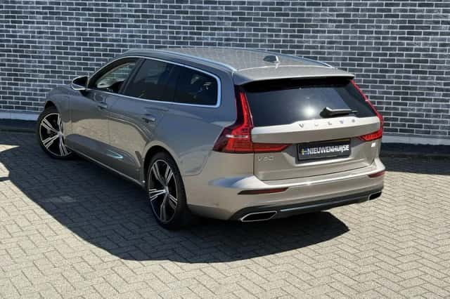 Volvo V60 (2020) thumbnail 29