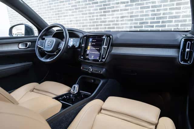 Volvo XC40 (2021) thumbnail 6