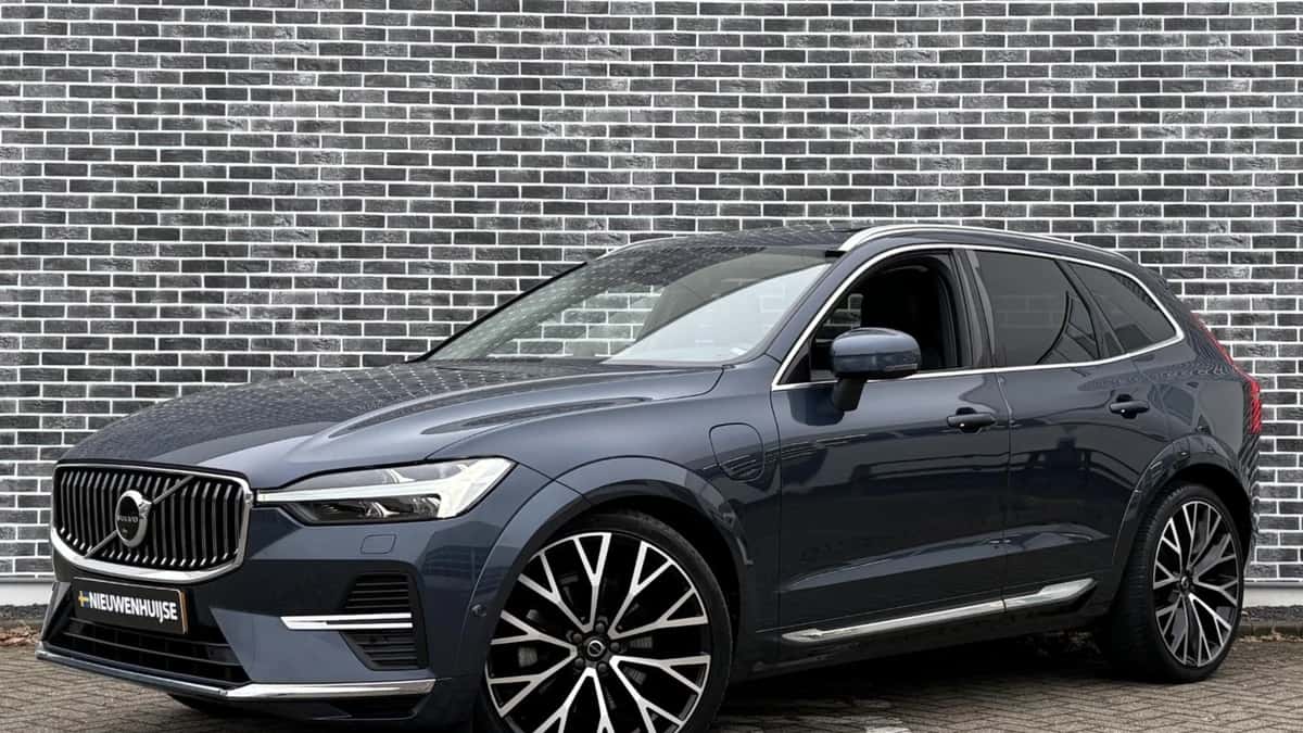 Volvo XC60 — foto 1