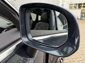 Volvo XC60 thumbnail 12