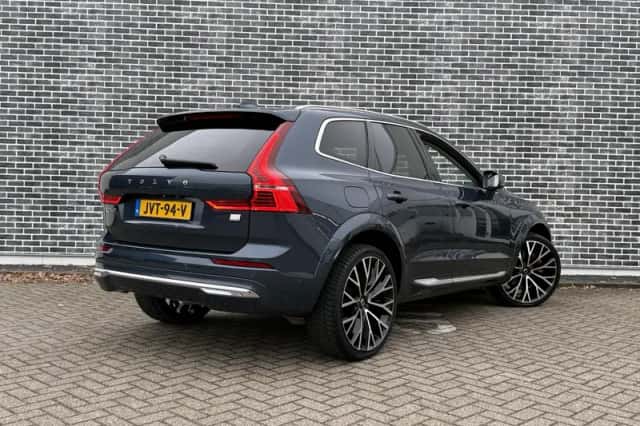 Volvo XC60 (2021) thumbnail 23