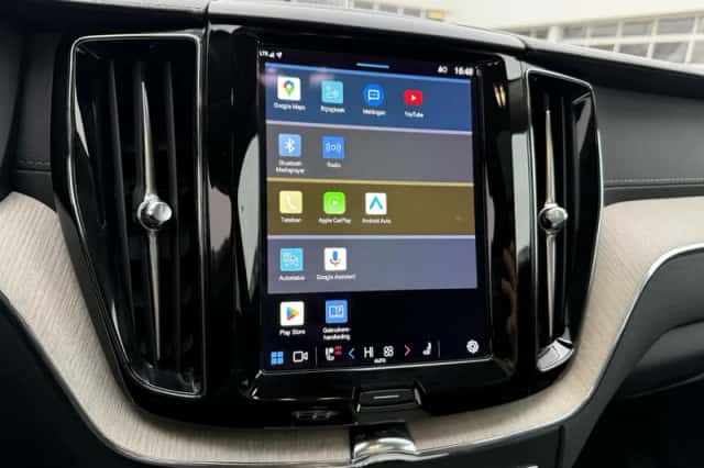 Volvo XC60 (2021) thumbnail 26