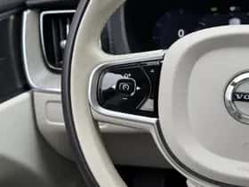 Volvo XC60 thumbnail 31