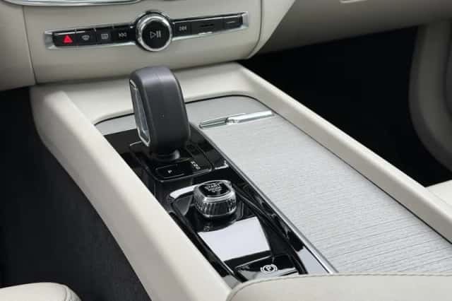 Volvo XC60 (2023) thumbnail 33