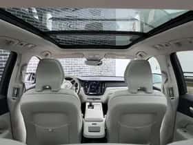 Volvo XC60 thumbnail 39