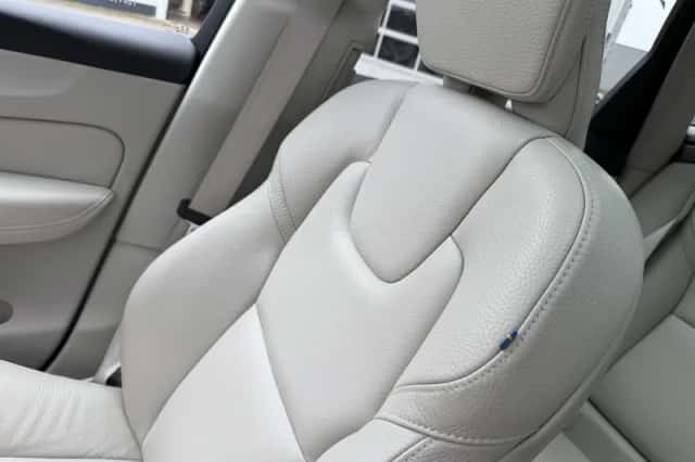 Volvo XC60 (2023) thumbnail 7