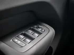 Volvo XC60 thumbnail 18