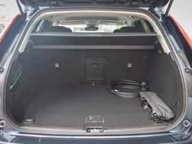 Volvo XC60 thumbnail 6